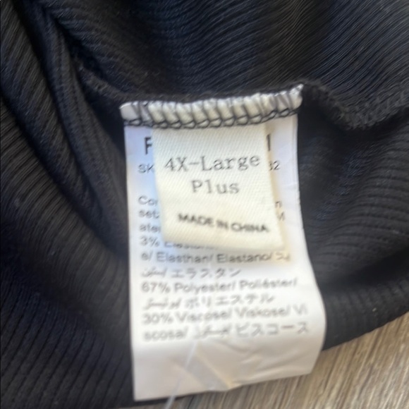 Romwe Black Short Sleeve Plus Sizes Bodysuit Sizes 4X new with tag - Picture 5 of 6